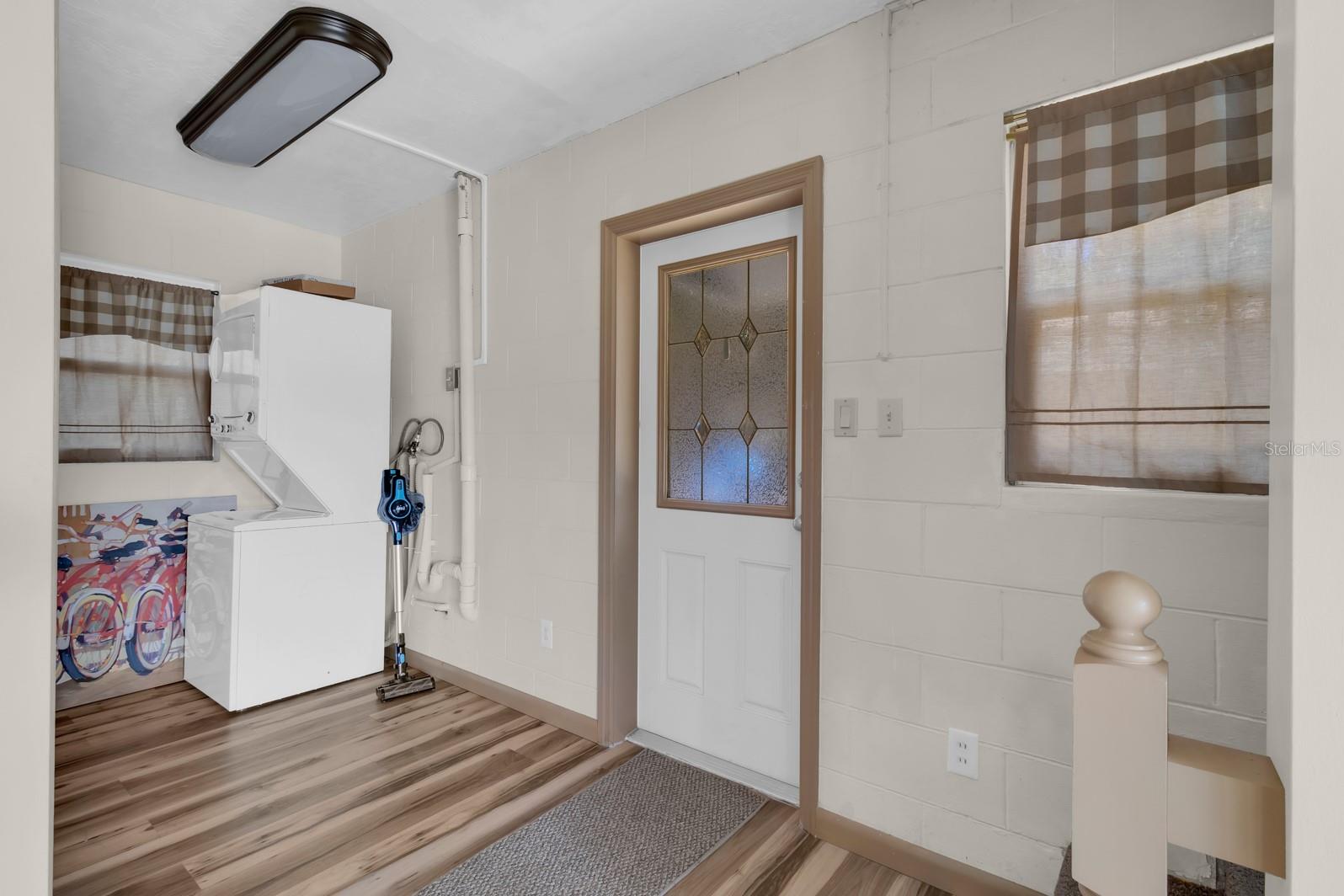 Image 10 of 29 For 1129 Lemon Bluff Road