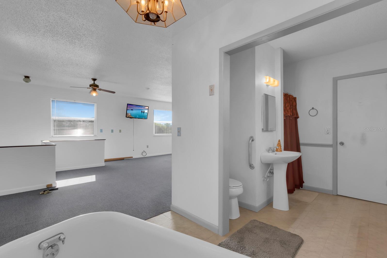 Image 19 of 29 For 1129 Lemon Bluff Road