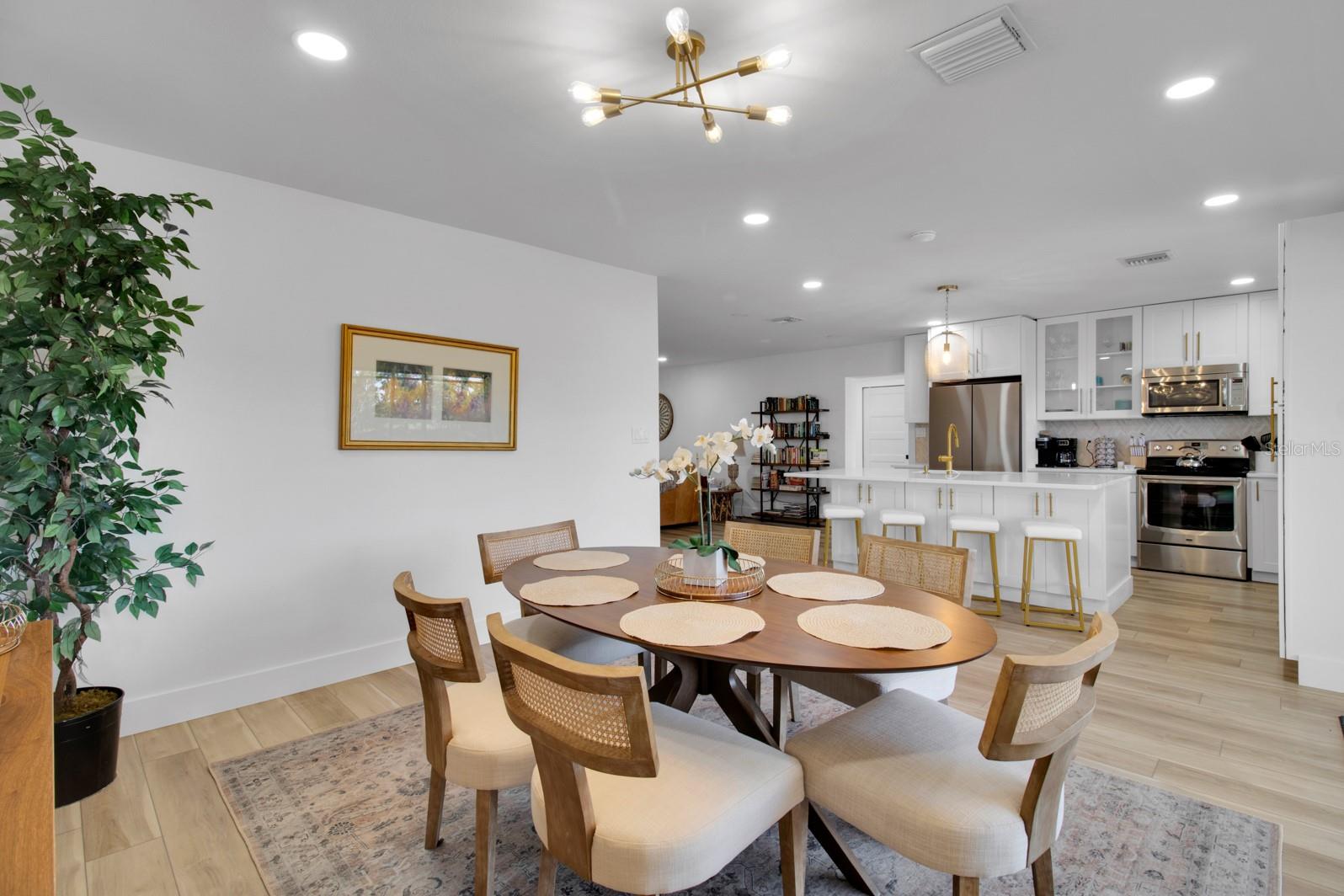 Image 11 of 35 For 1155 Lemon Bluff Road