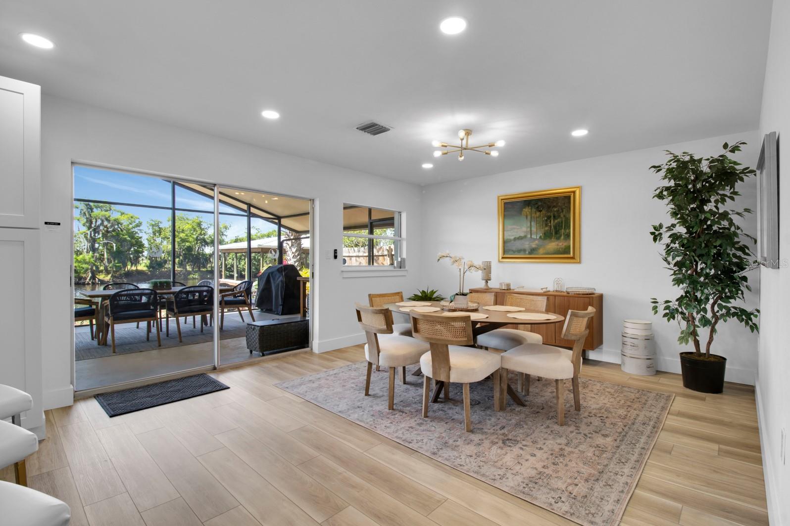 Image 12 of 35 For 1155 Lemon Bluff Road