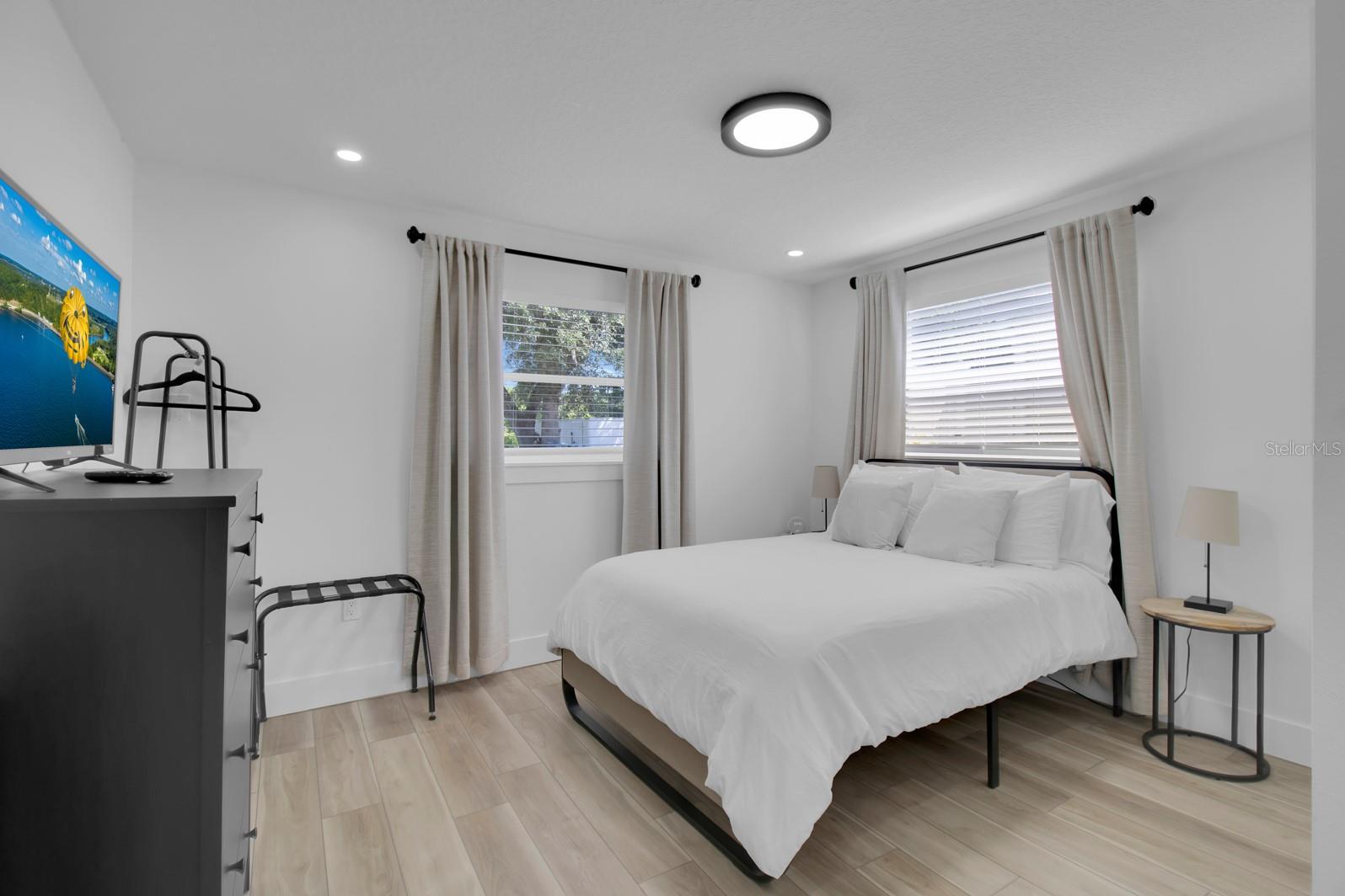 Image 24 of 35 For 1155 Lemon Bluff Road