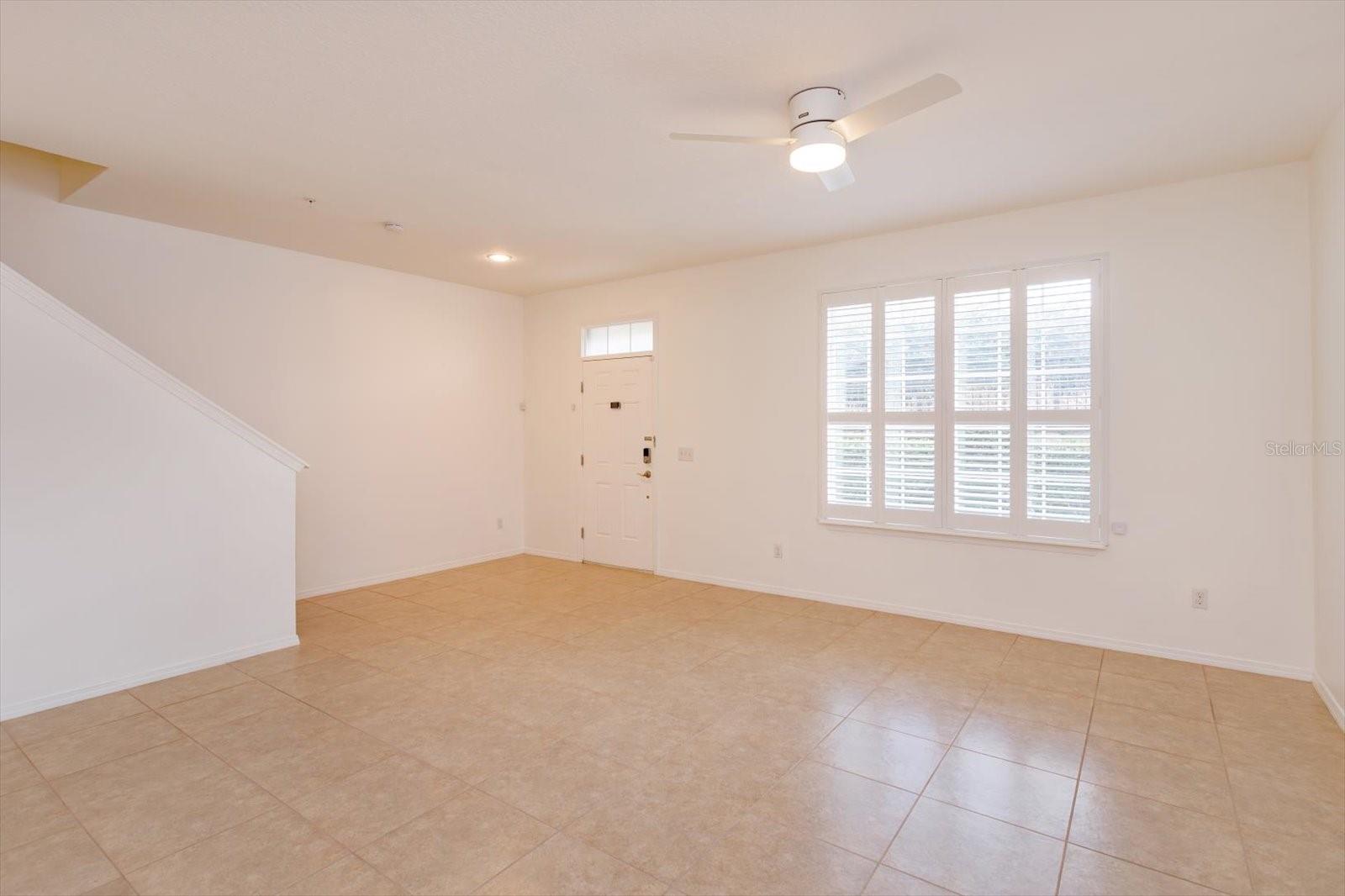 Image 7 of 26 For 1062 Winglewood