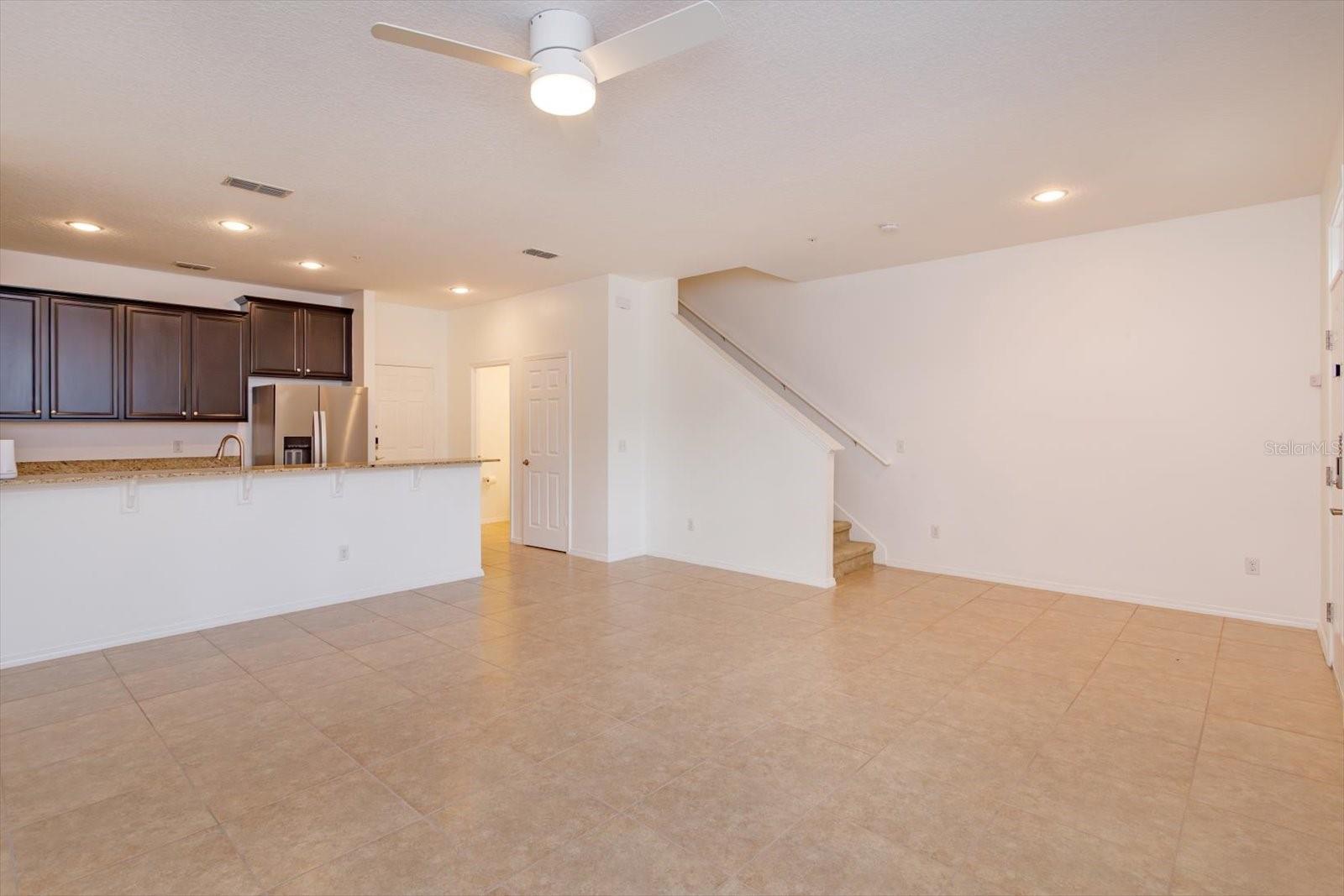 Image 9 of 26 For 1062 Winglewood