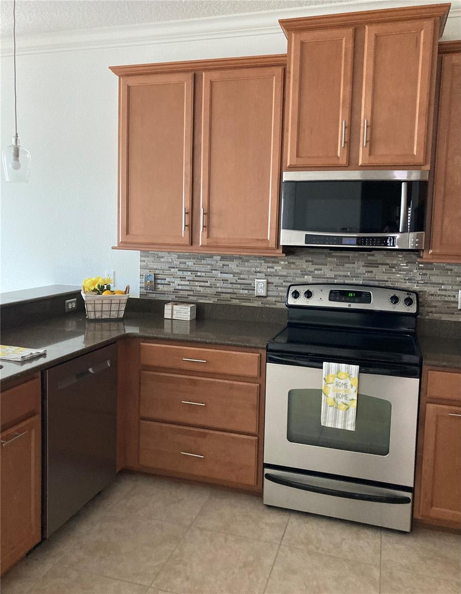 Image 11 of 32 For 2543 Balforn Tower Way