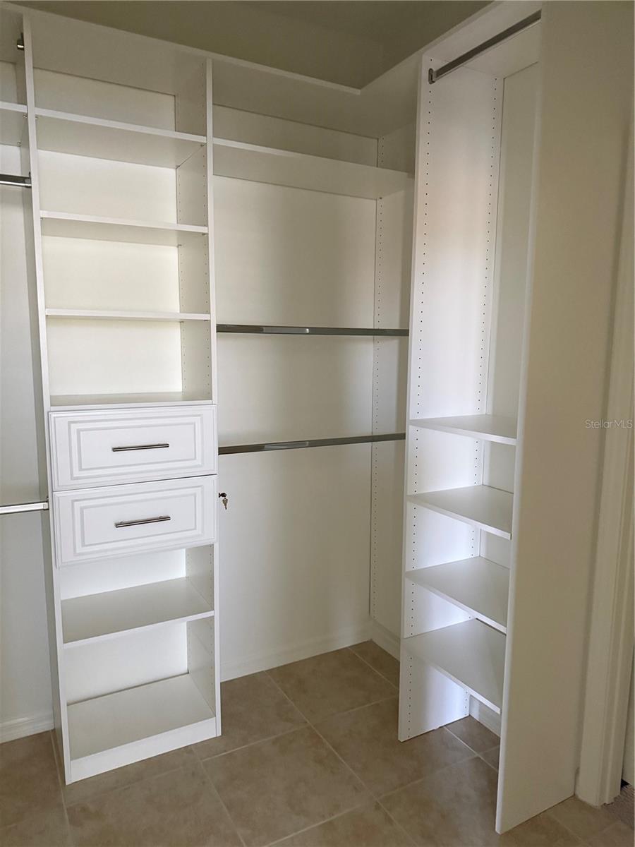 Image 18 of 32 For 2543 Balforn Tower Way