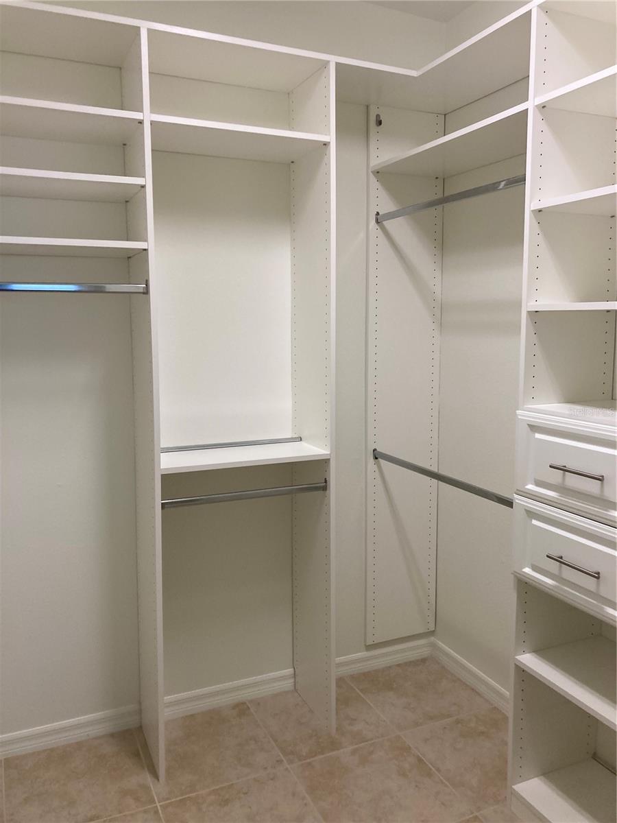 Image 19 of 32 For 2543 Balforn Tower Way