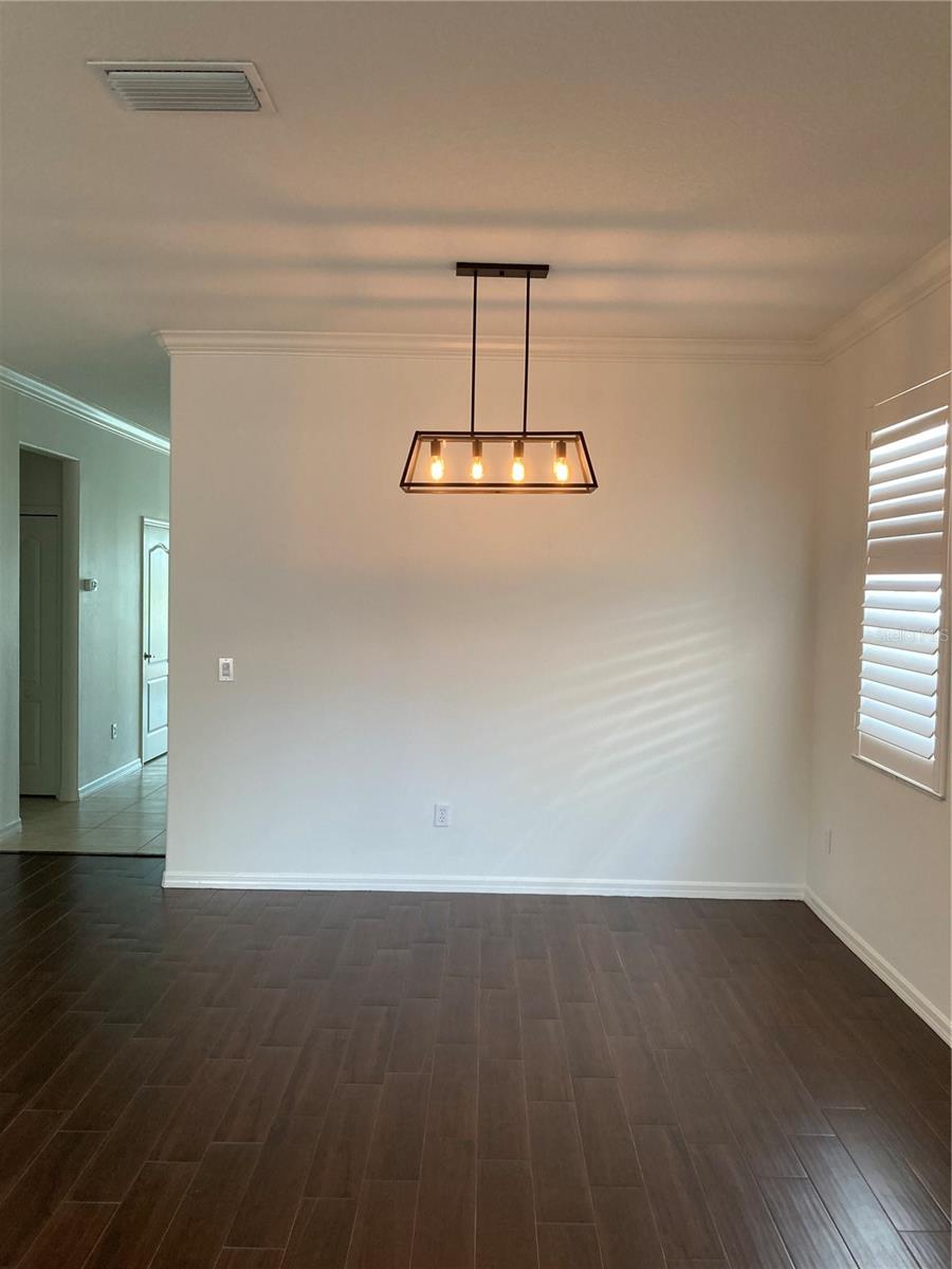 Image 6 of 32 For 2543 Balforn Tower Way