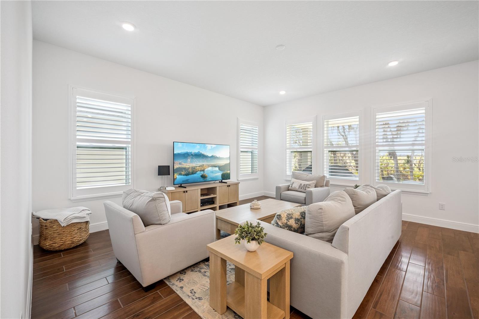 Image 12 of 57 For 17588 Lake Star Road