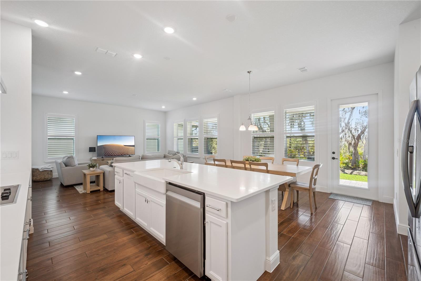 Image 14 of 57 For 17588 Lake Star Road