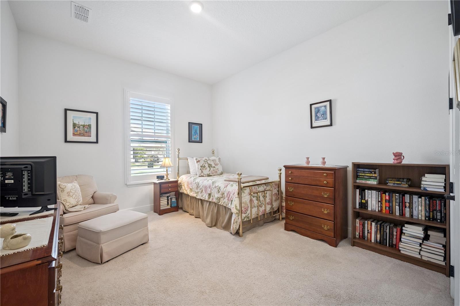 Image 24 of 57 For 17588 Lake Star Road