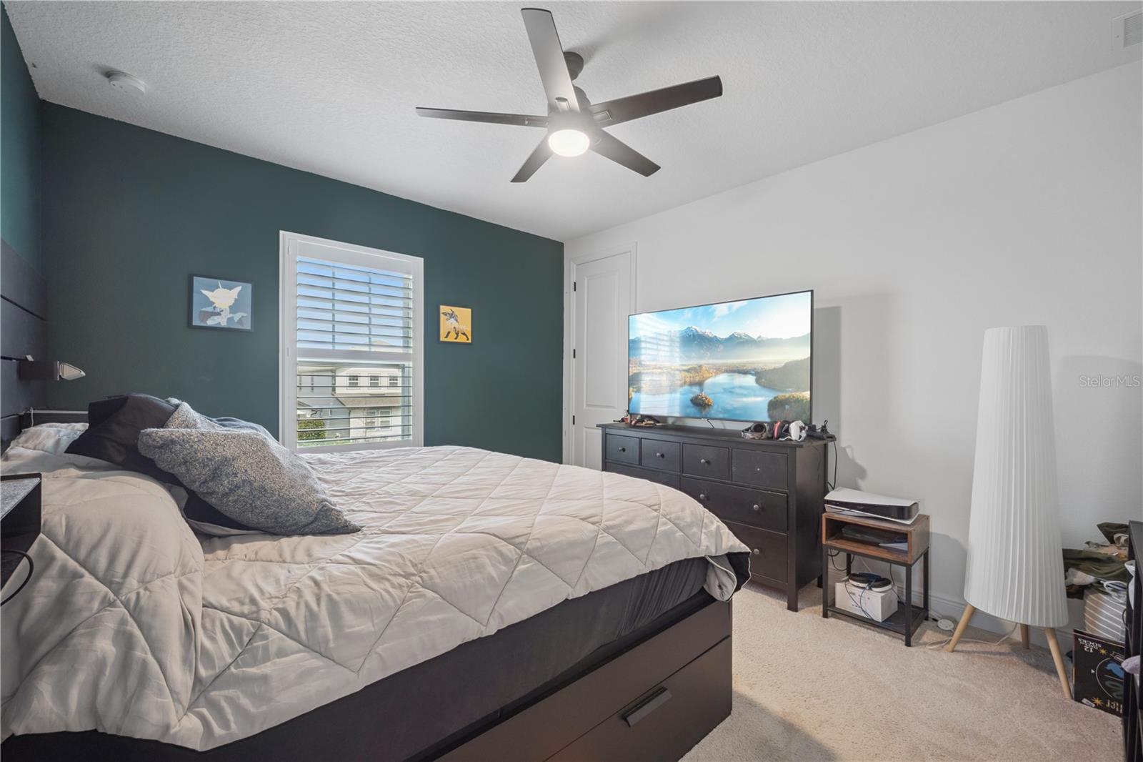 Image 34 of 57 For 17588 Lake Star Road