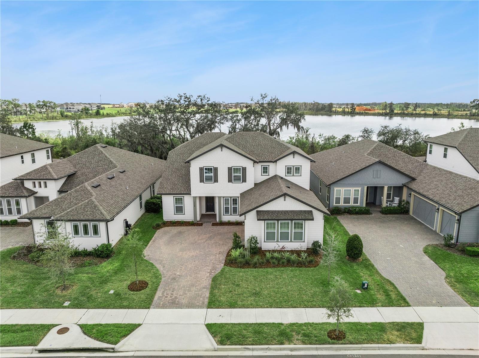 Image 7 of 57 For 17588 Lake Star Road