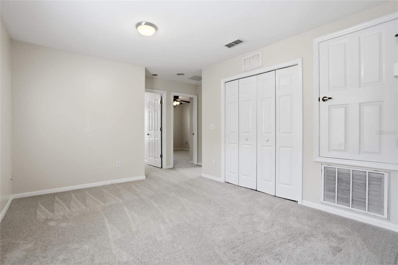 Image 16 of 33 For 3756 Collingwood Lane