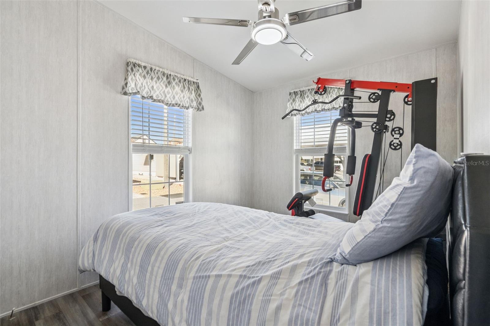 Image 17 of 33 For 38 Citrus Ridge Drive