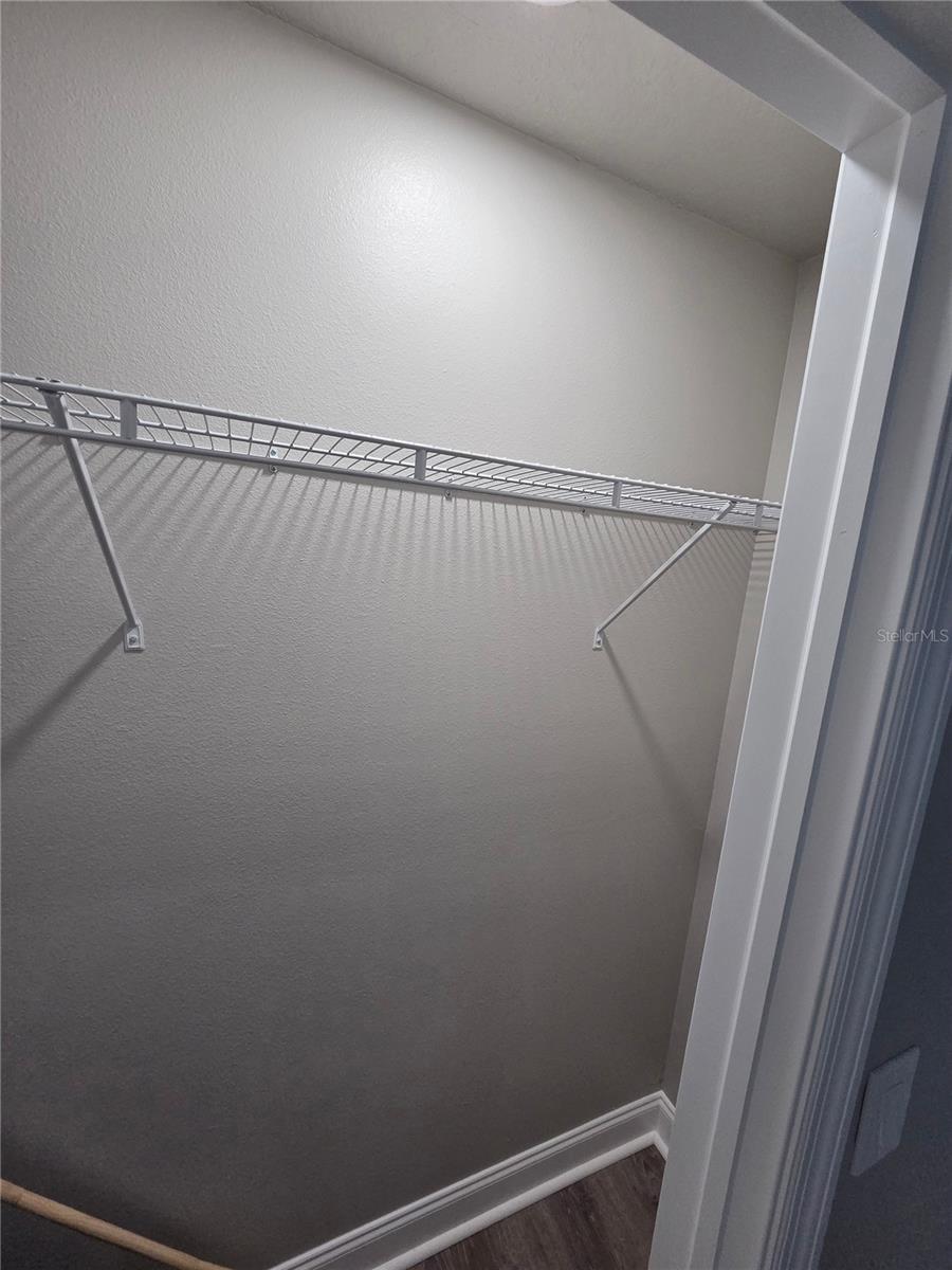 Image 35 of 64 For 1106 Valencia Road