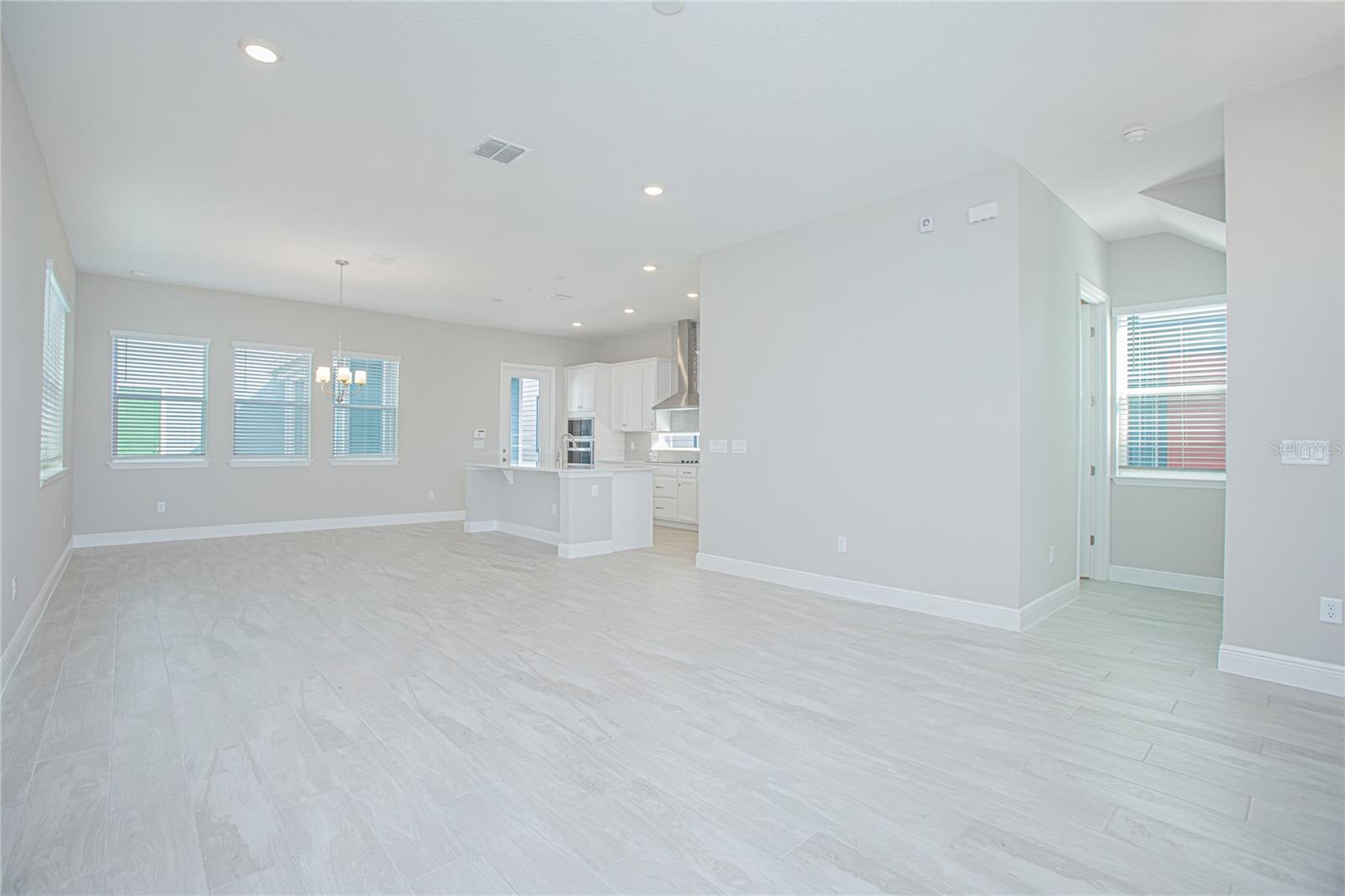Image 10 of 46 For 6533 Rover Way