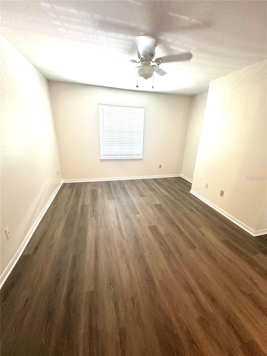 Image 7 of 15 For 7250 Westpointe Boulevard 1028