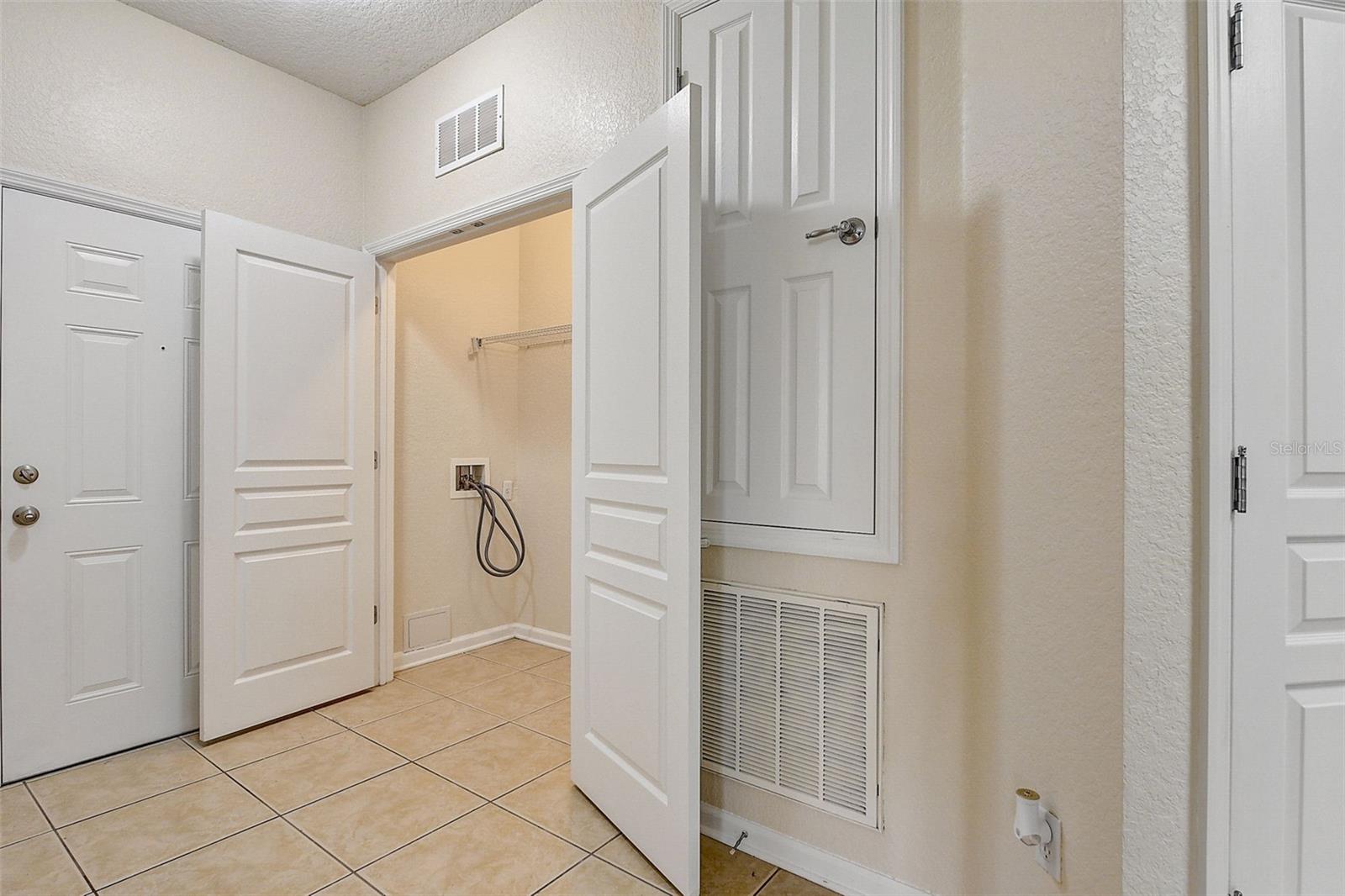 Image 26 of 90 For 8296 Portofino Drive 103