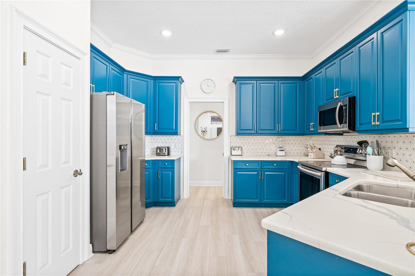 Image 11 of 100 For 7487 Gathering Drive