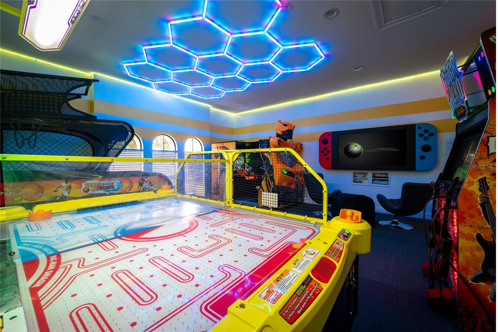 Image 19 of 100 For 7487 Gathering Drive