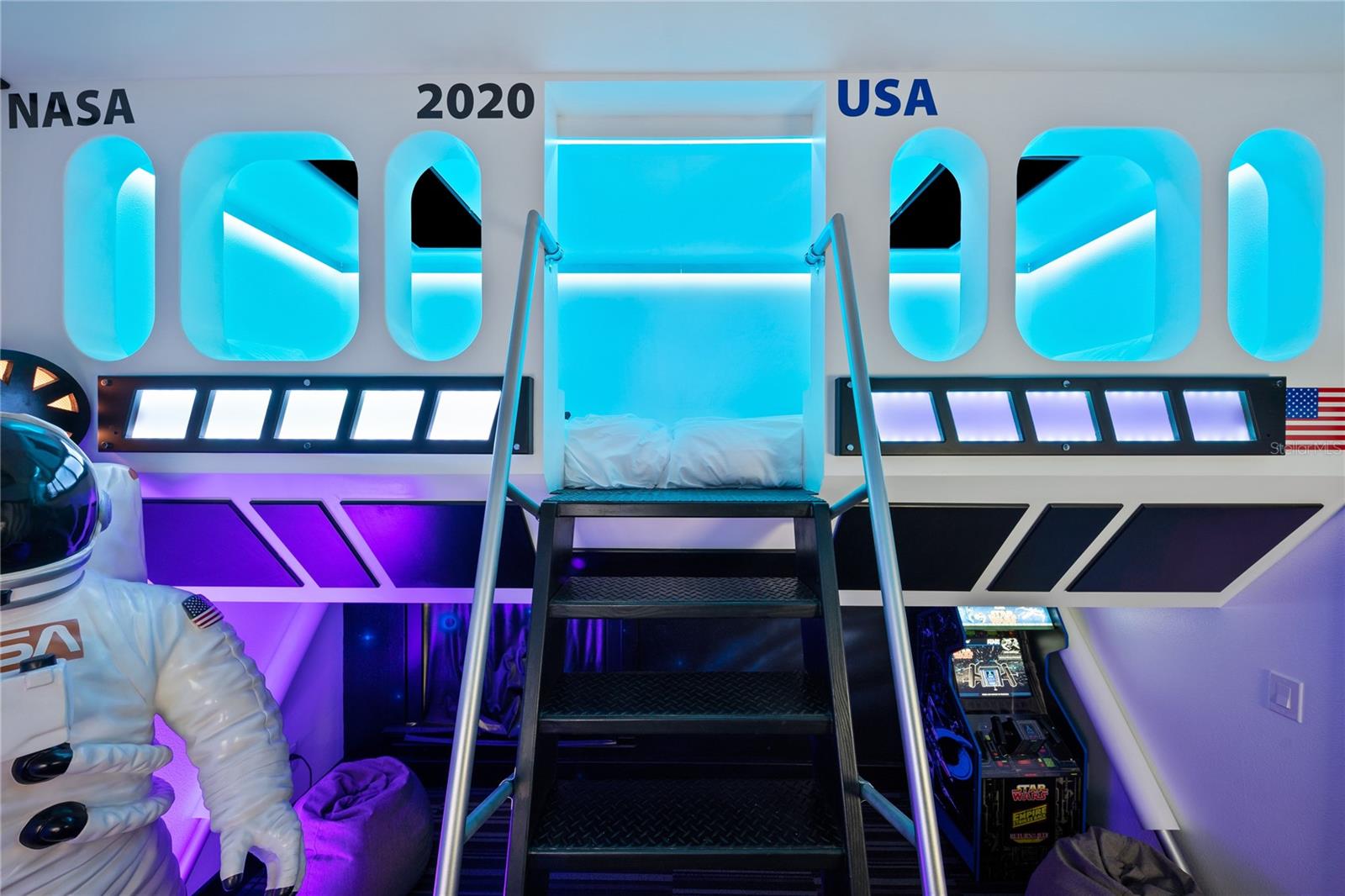 Image 28 of 100 For 7487 Gathering Drive