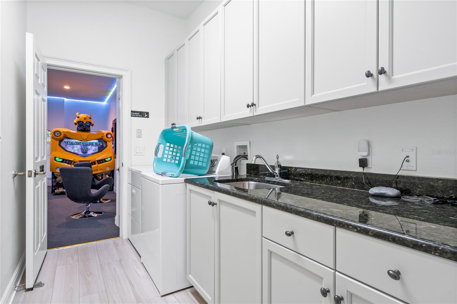 Image 56 of 100 For 7487 Gathering Drive