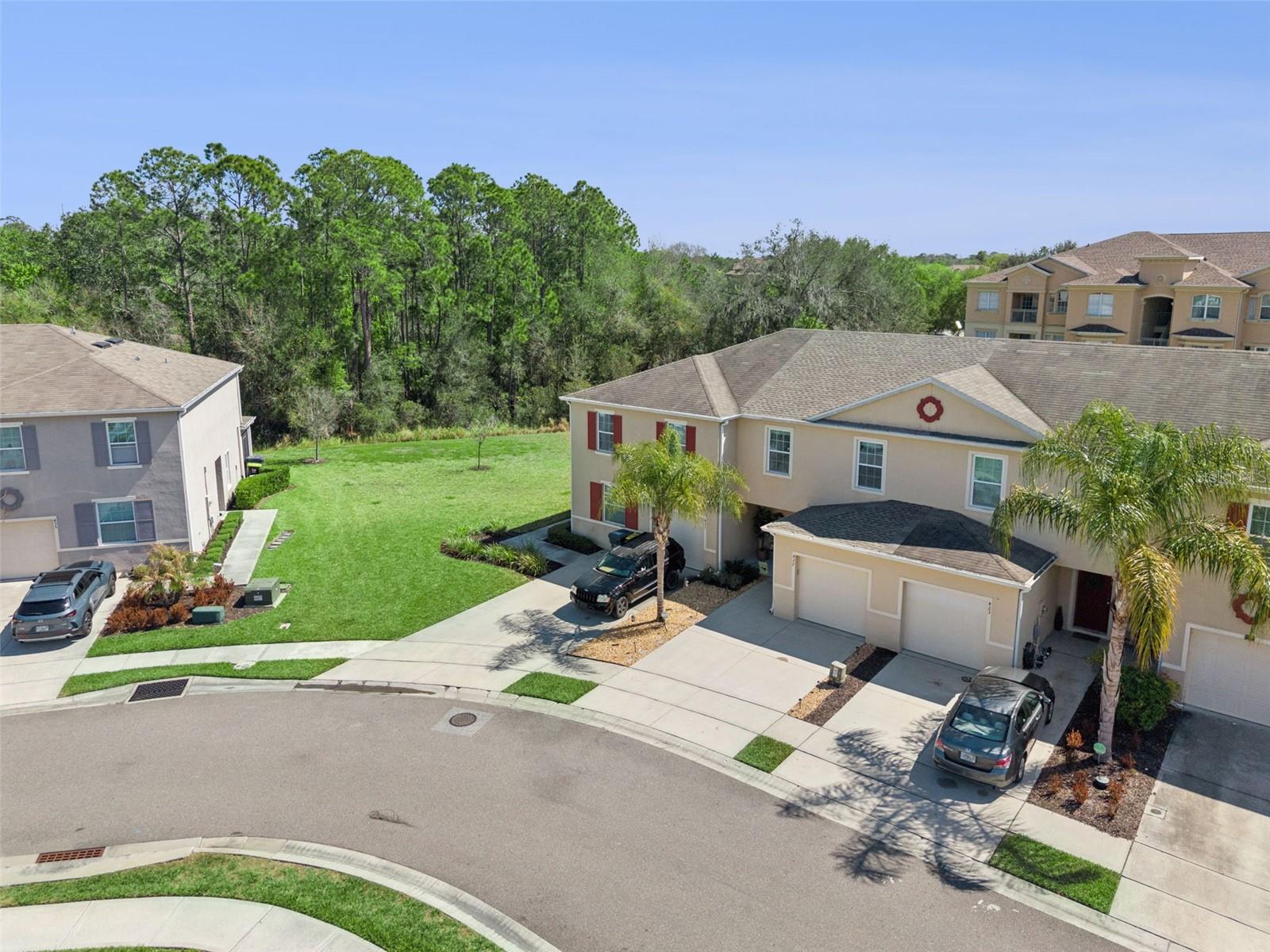 Image 32 of 40 For 427 Arbor Lakes Drive