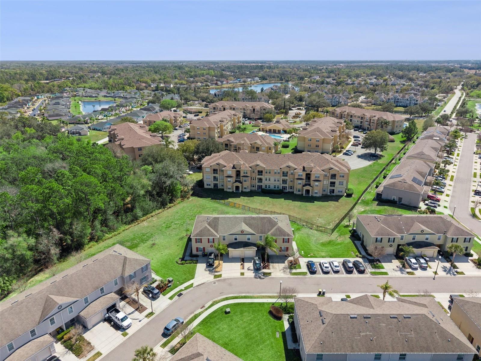 Image 33 of 40 For 427 Arbor Lakes Drive