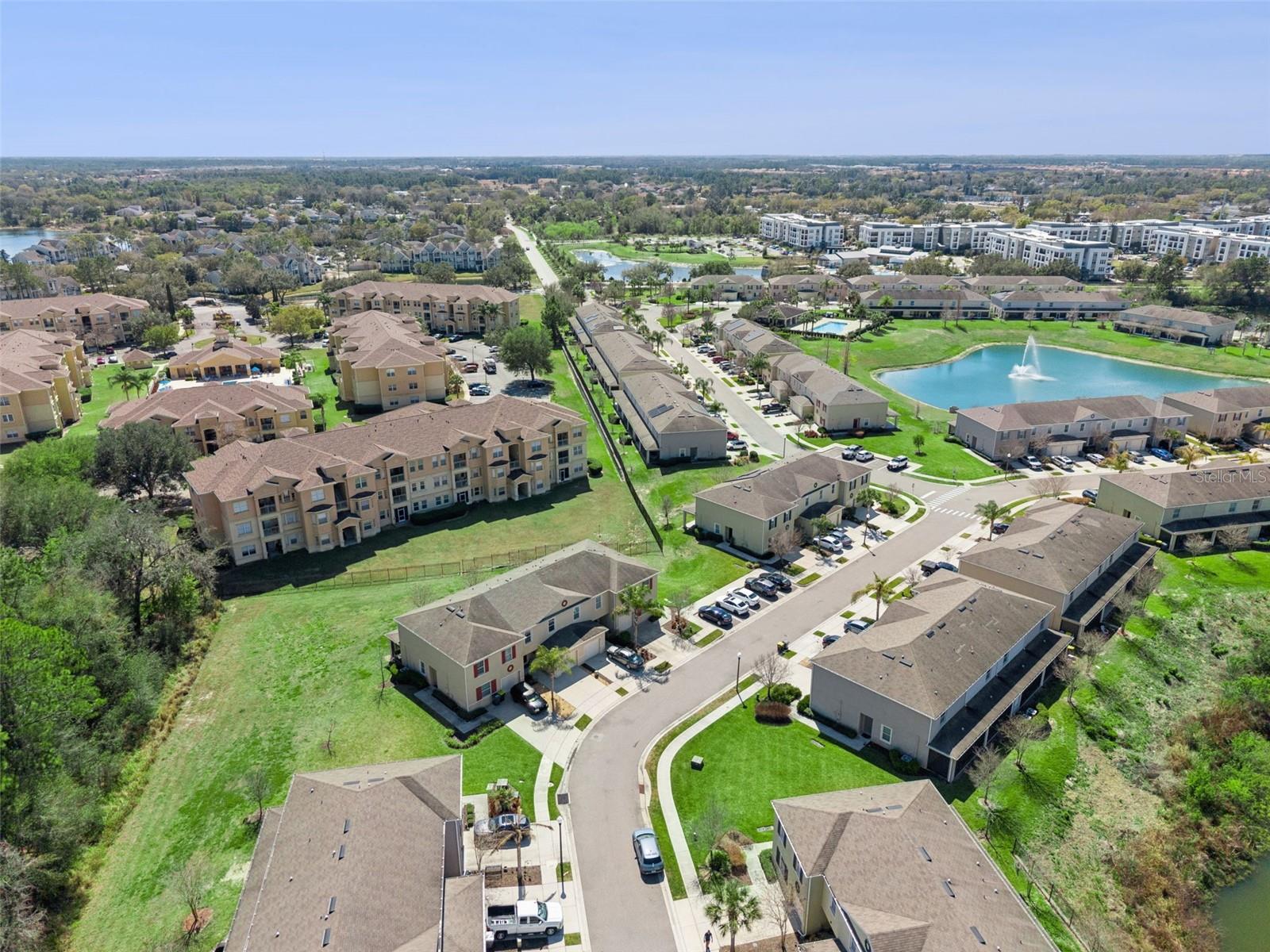 Image 35 of 40 For 427 Arbor Lakes Drive