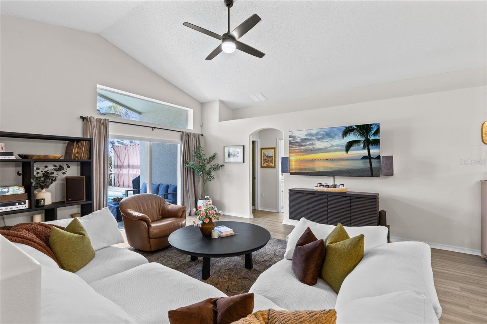 Image 11 of 35 For 145 Jessamine Drive