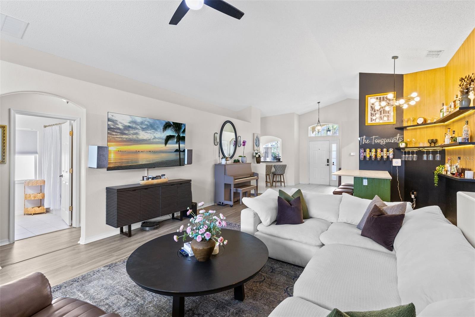 Image 14 of 35 For 145 Jessamine Drive