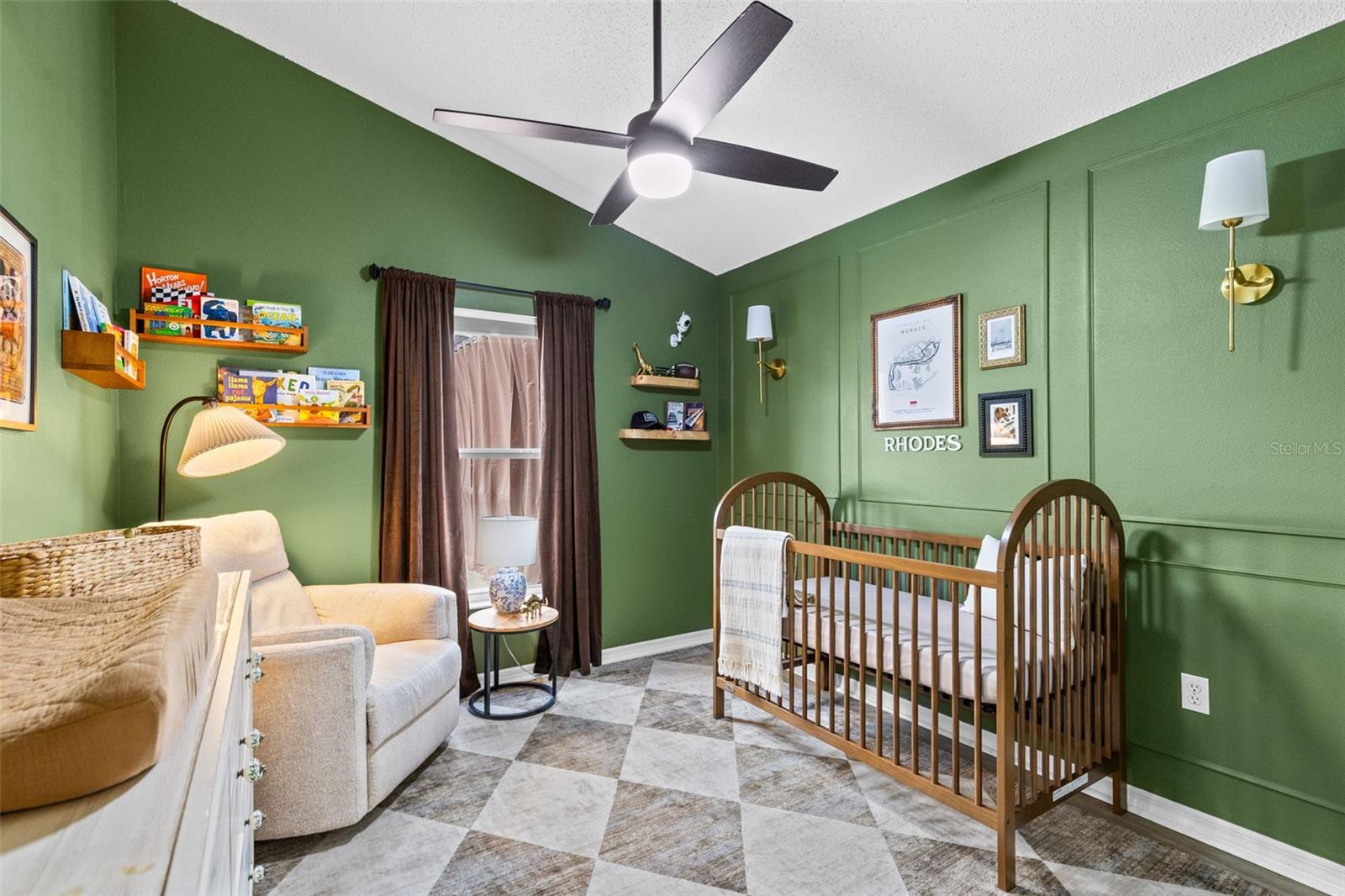 Image 21 of 35 For 145 Jessamine Drive