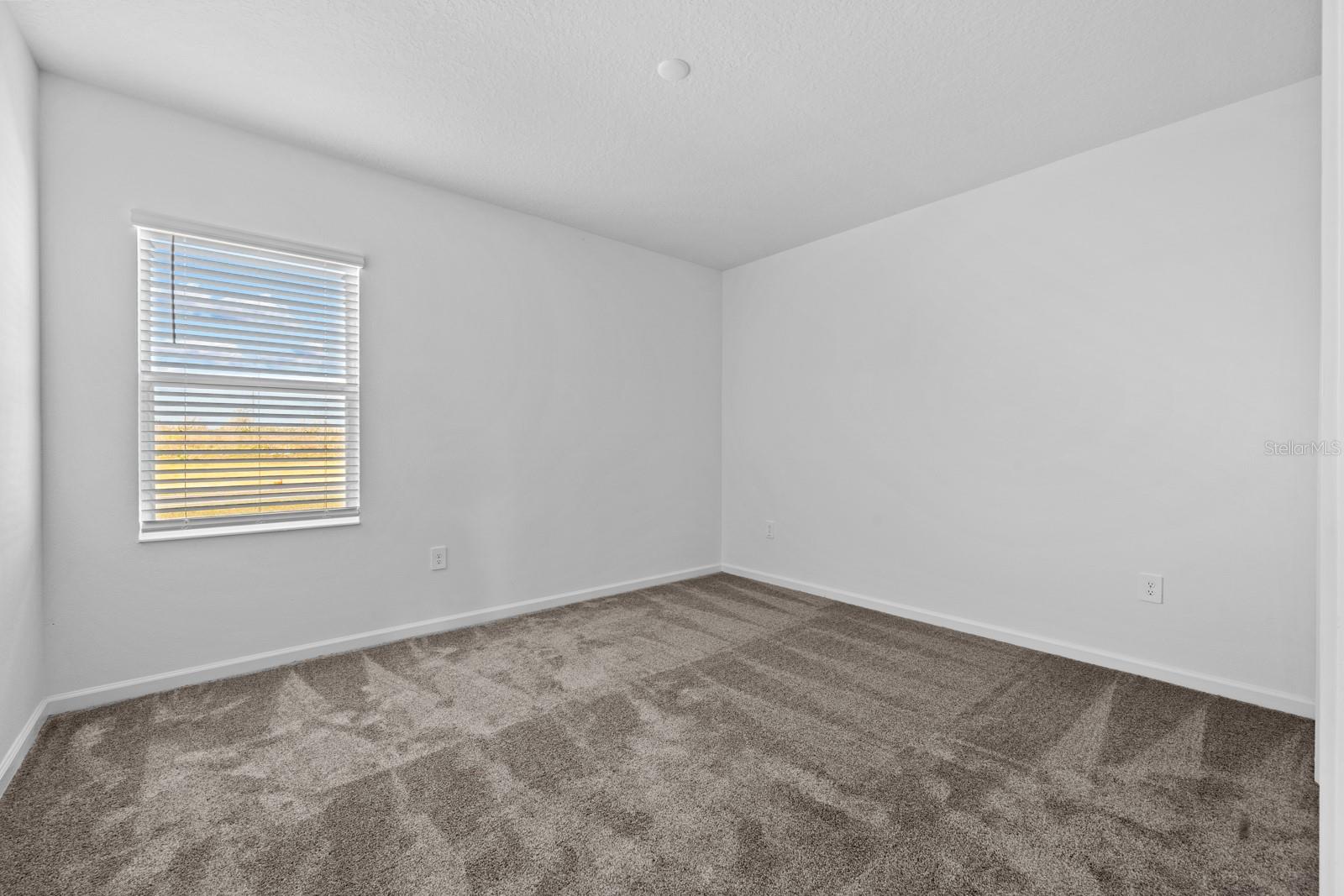 Image 10 of 19 For 2611 Runners Circle