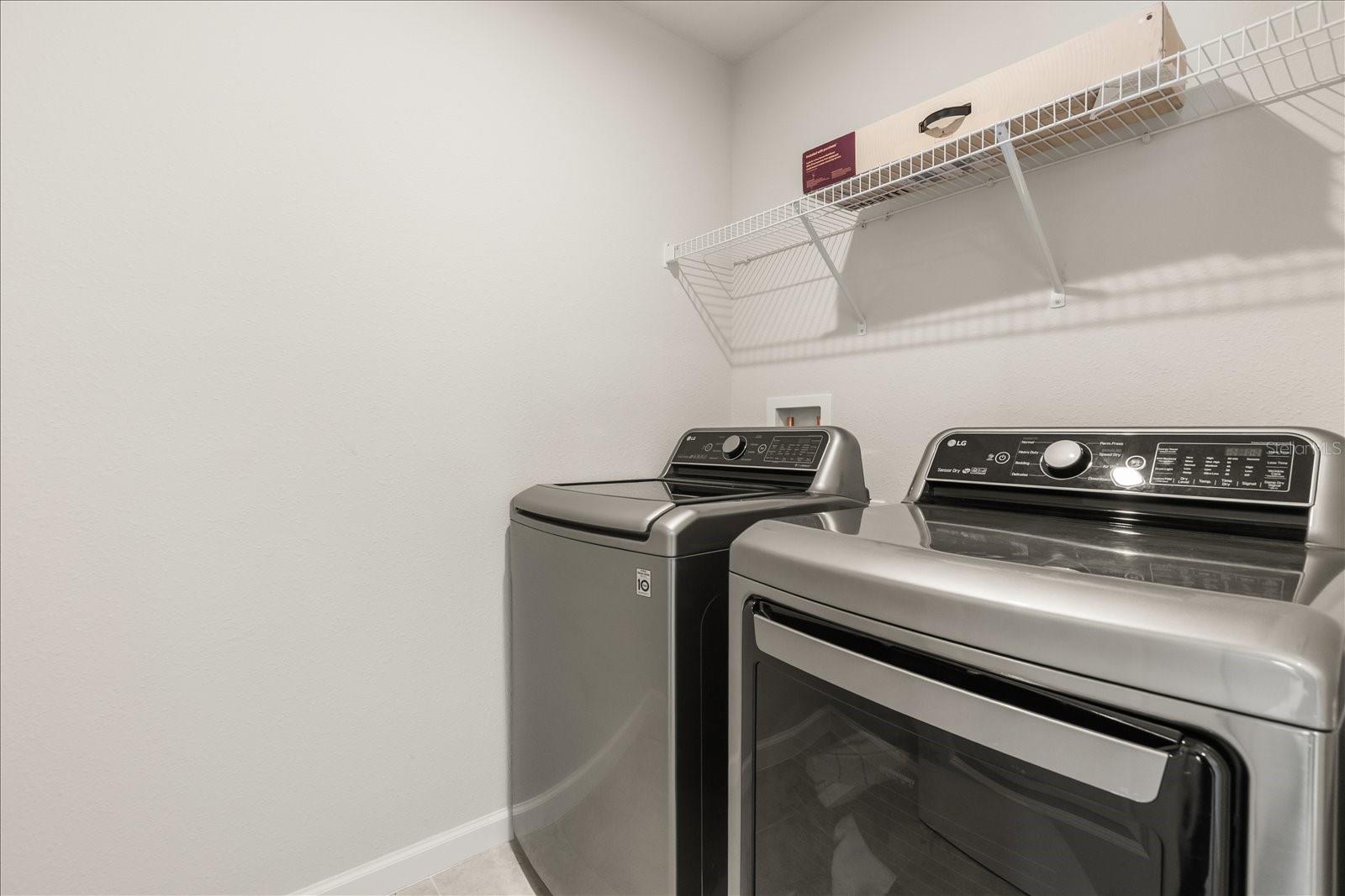 Image 18 of 26 For 2431 Tudor Rose Drive