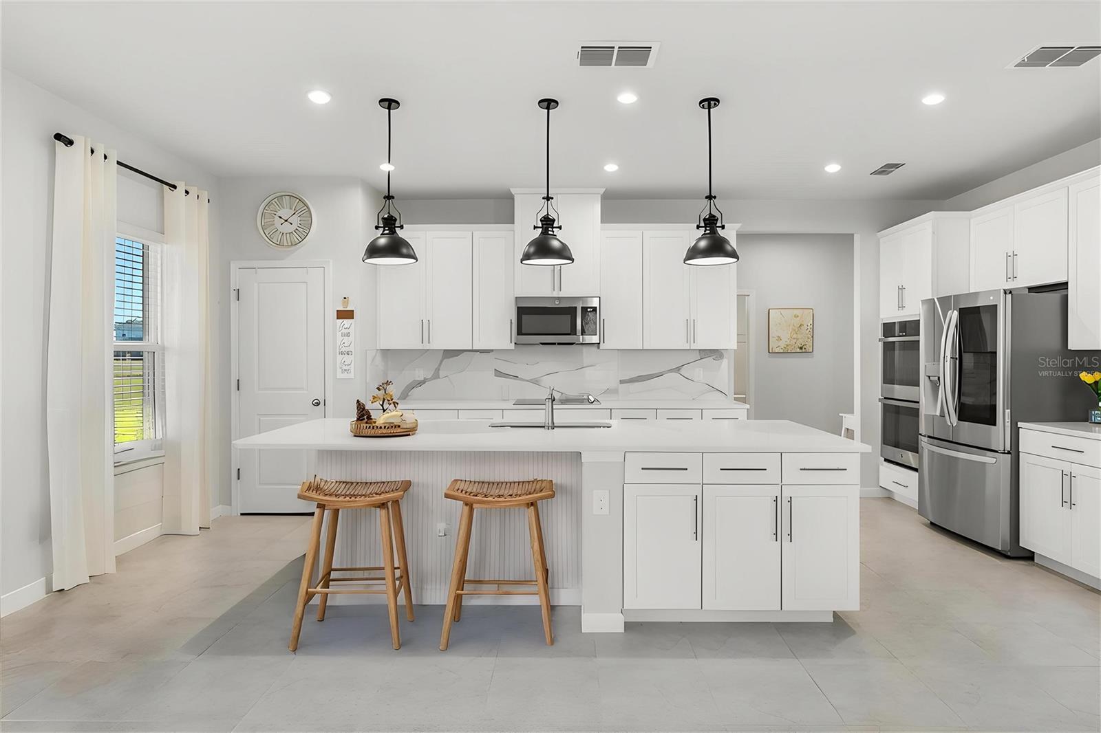 Image 4 of 26 For 2431 Tudor Rose Drive