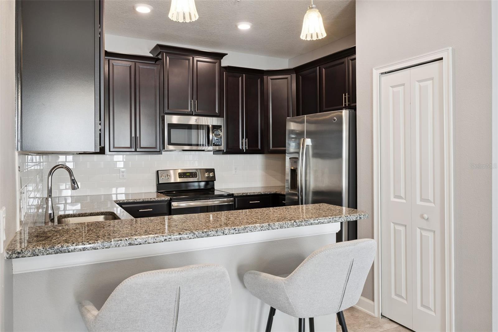 Image 5 of 29 For 3825 Quaint Lane F