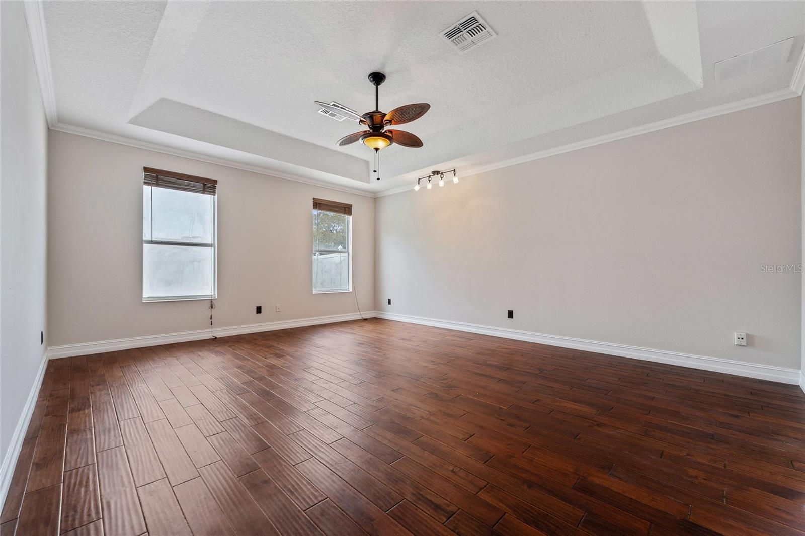 Image 19 of 24 For 3336 Herringridge Drive