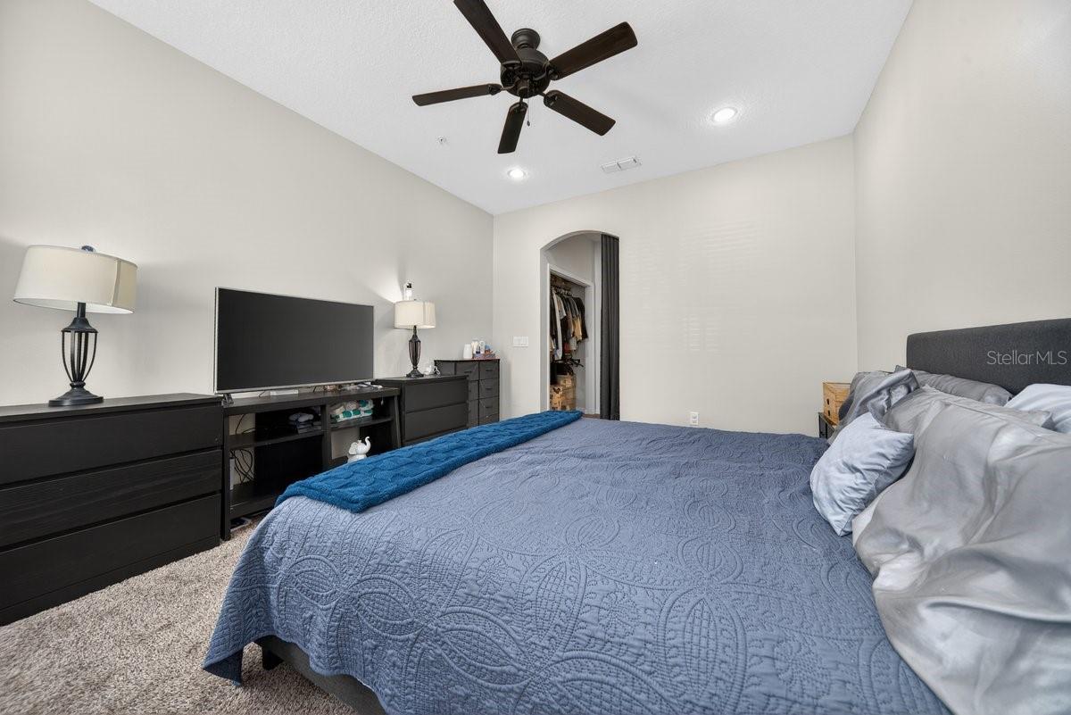 Image 16 of 28 For 471 Harbor Winds Court