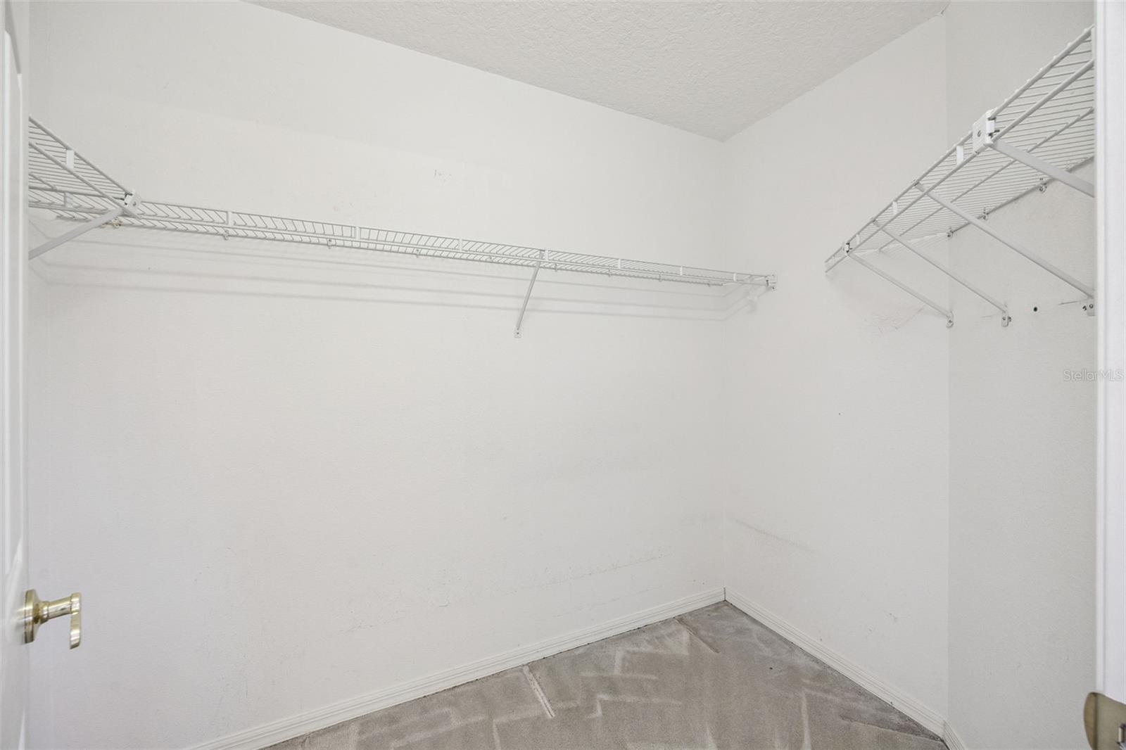 Image 24 of 43 For 108 Oak View Circle