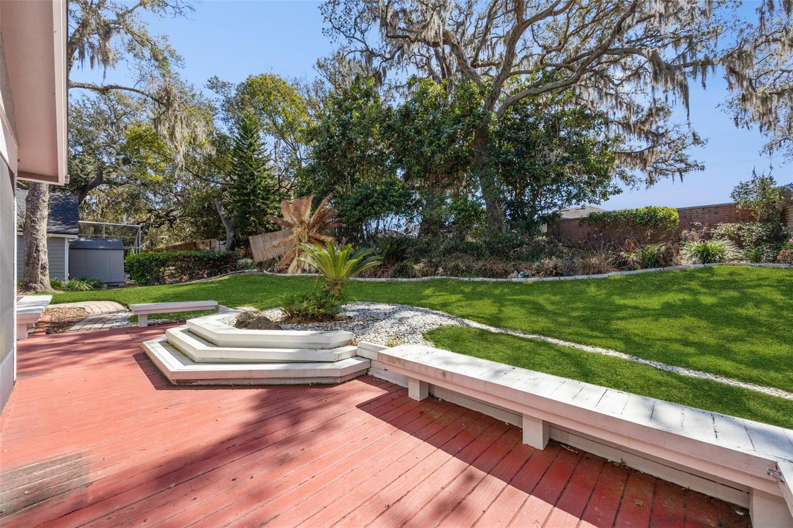 Image 37 of 43 For 108 Oak View Circle