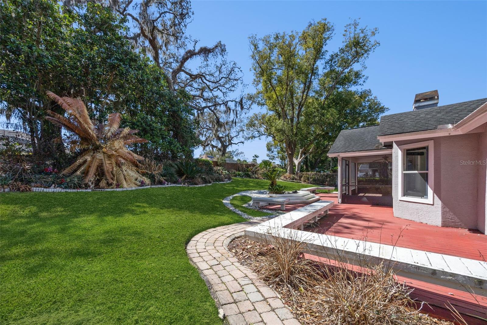 Image 38 of 43 For 108 Oak View Circle