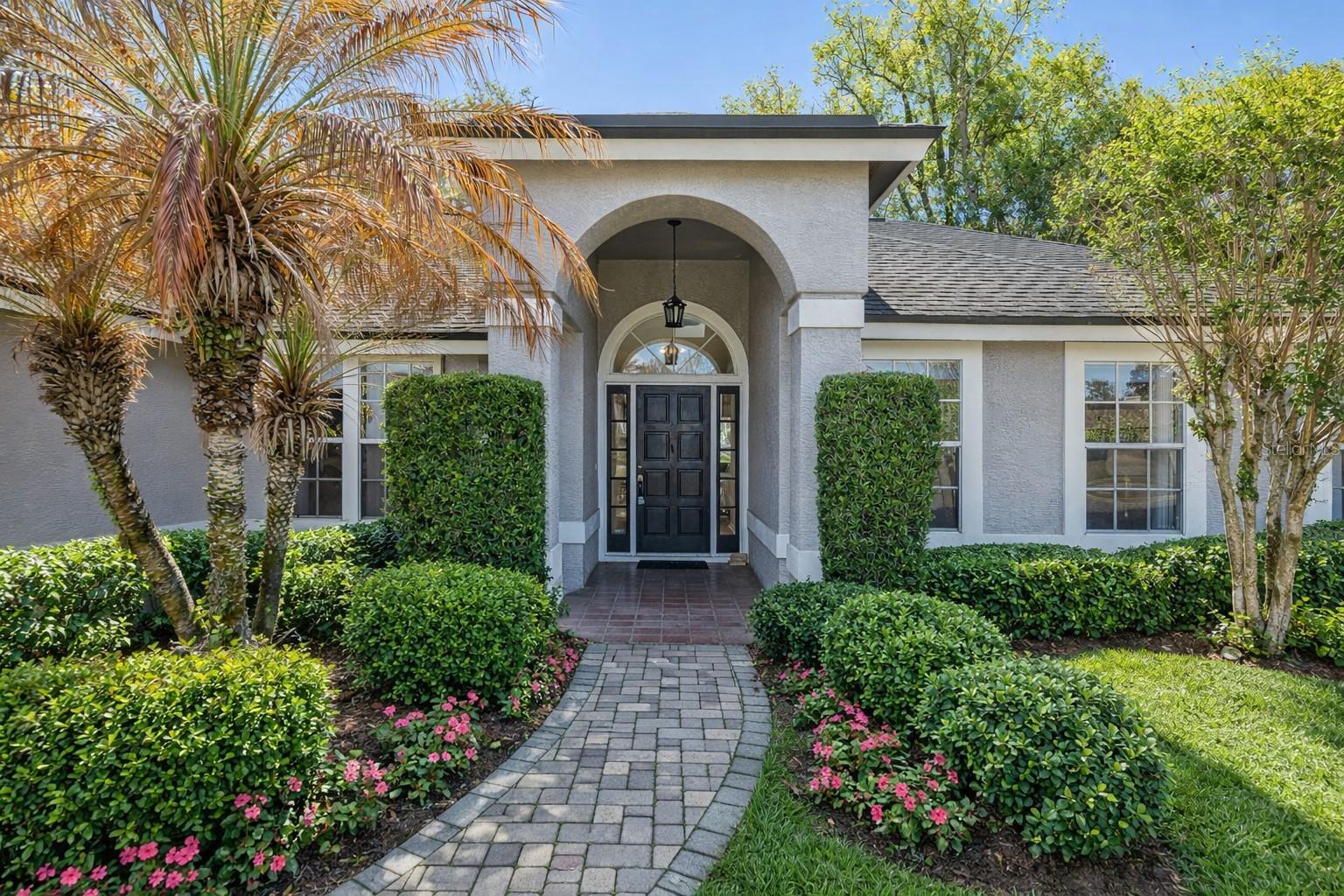 Image 4 of 43 For 108 Oak View Circle