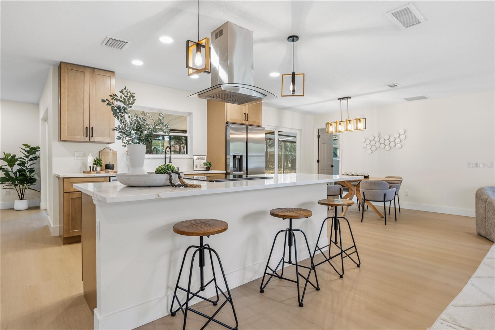 Image 10 of 49 For 1636 Sandpiper Trail