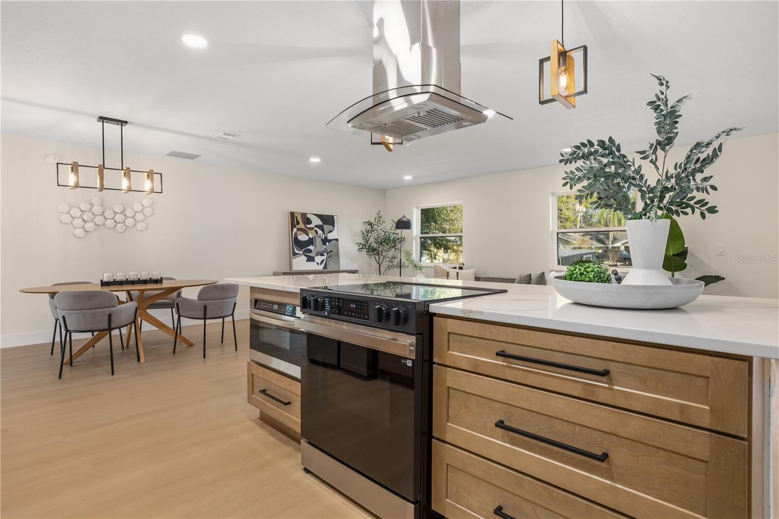 Image 12 of 49 For 1636 Sandpiper Trail