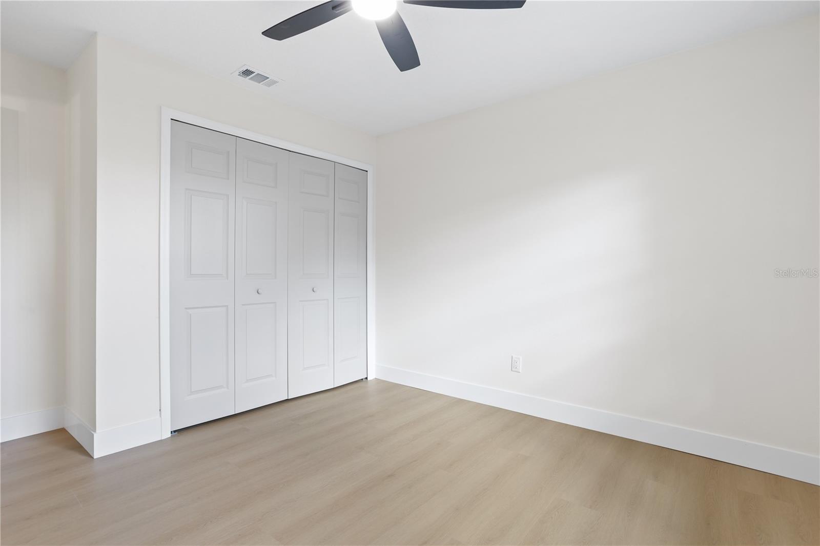 Image 28 of 49 For 1636 Sandpiper Trail