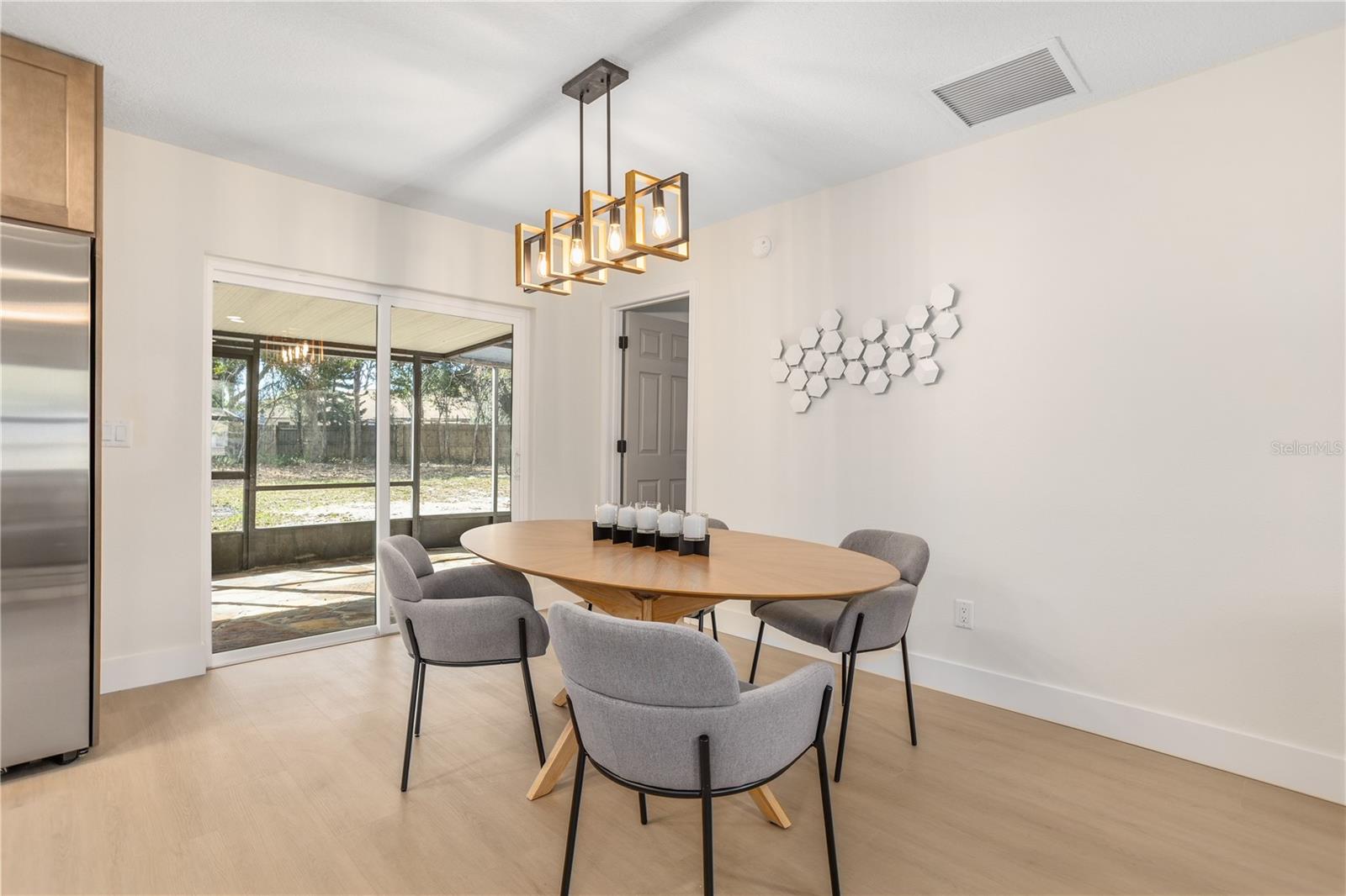 Image 8 of 49 For 1636 Sandpiper Trail