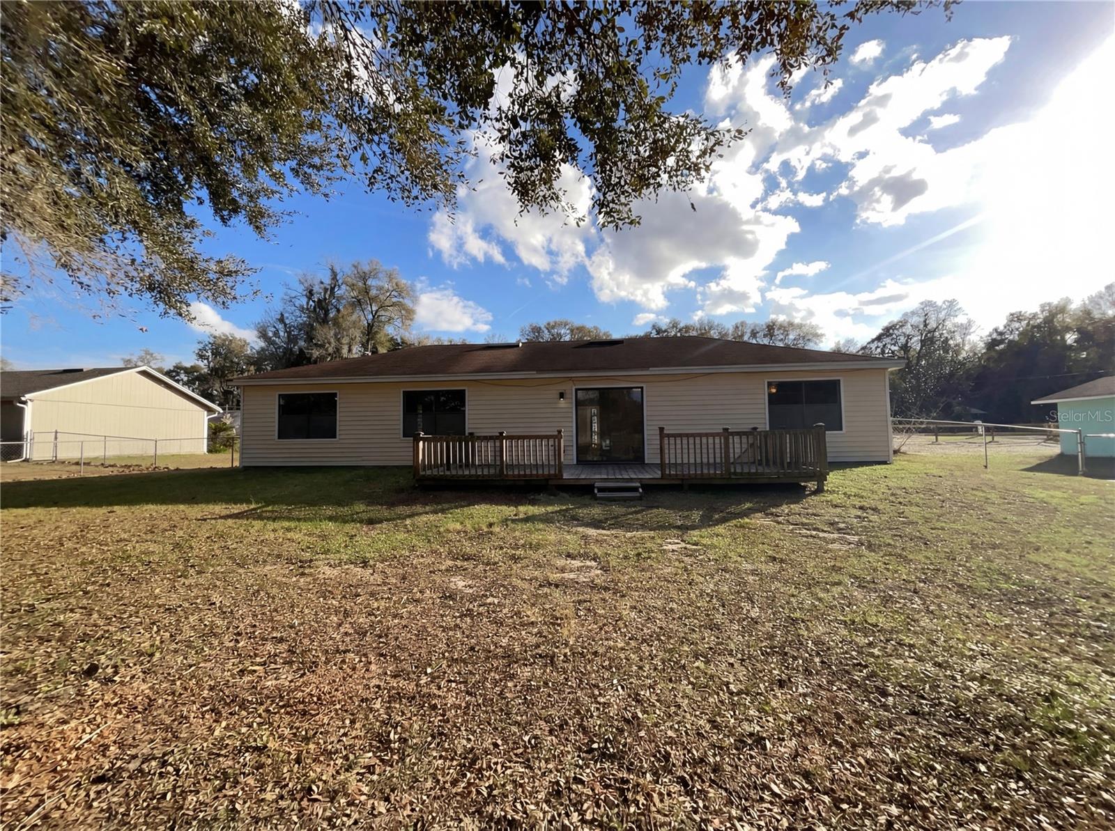 Image 5 of 21 For 2041 Spencer Street