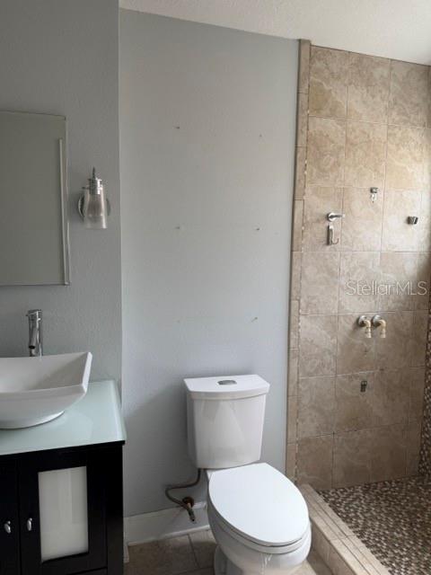 Image 8 of 12 For 1928 Larkwood Drive