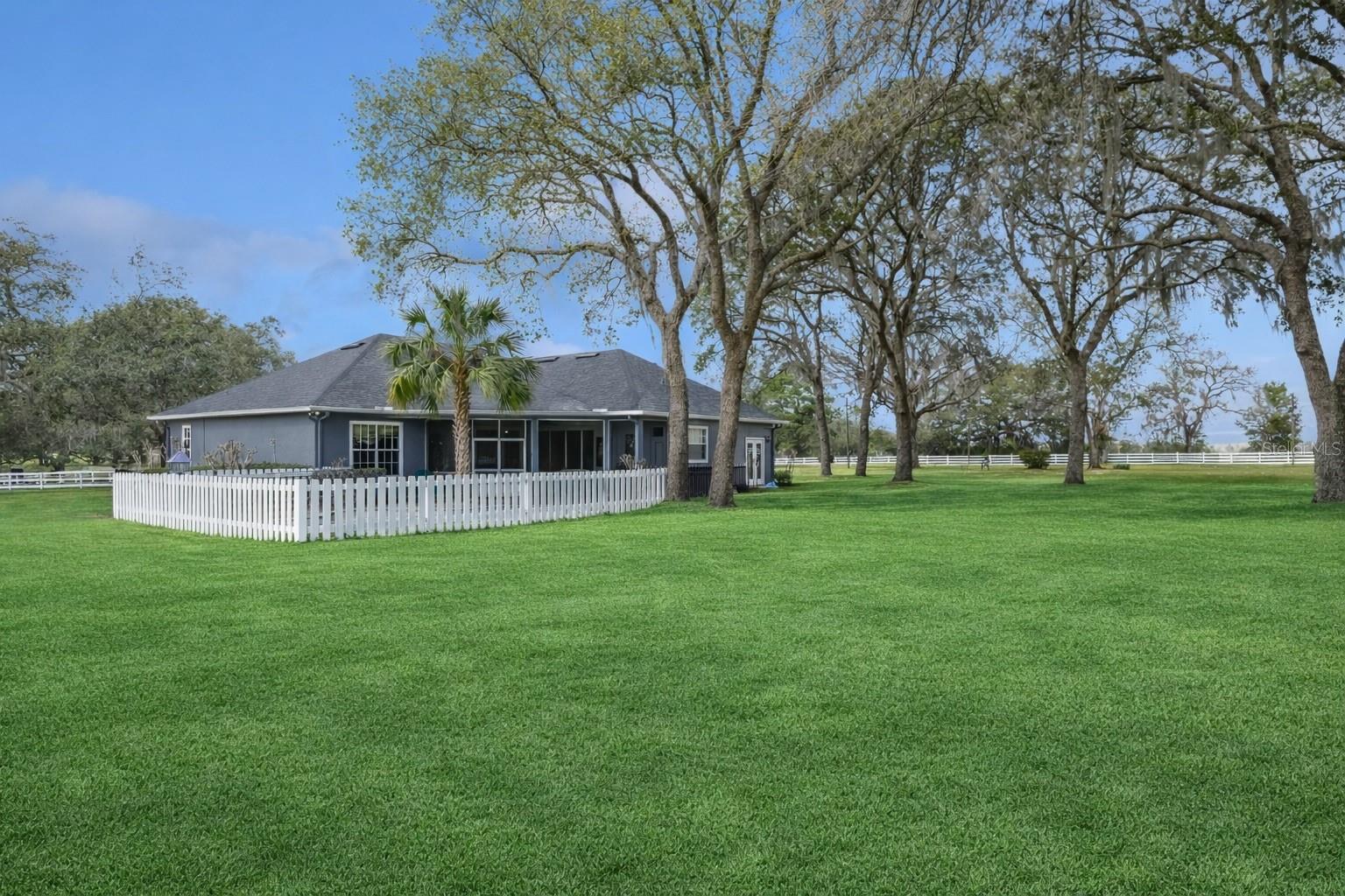 Image 16 of 79 For 33015 Sahara Court