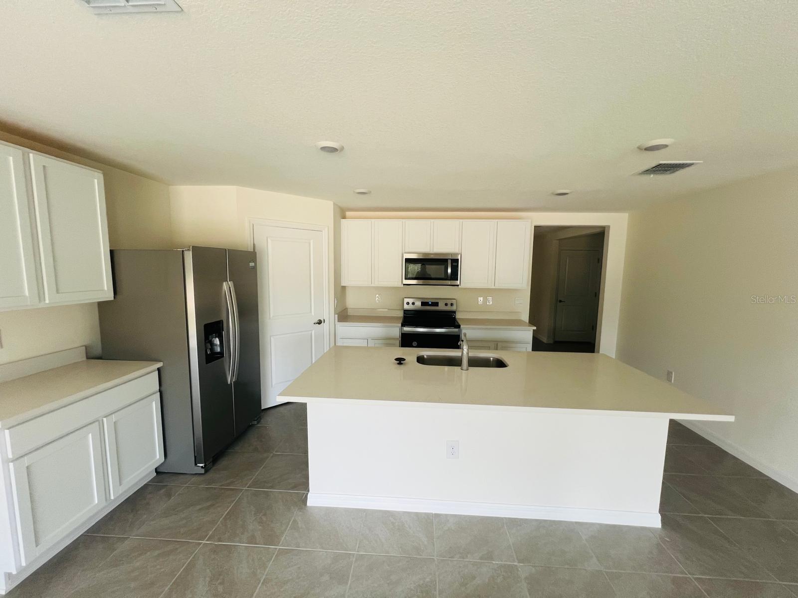 Image 6 of 15 For 7152 113th Lane